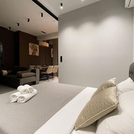 Lucky Central Home #22 Vipgreece Athènes Extérieur photo