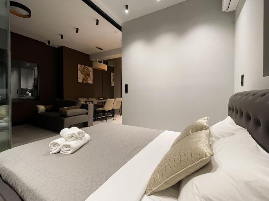 Lucky Central Home #22 Vipgreece Athènes Extérieur photo
